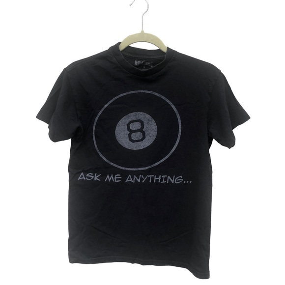 Magic 8 Ball T-shirt Small - Picture 5 of 5